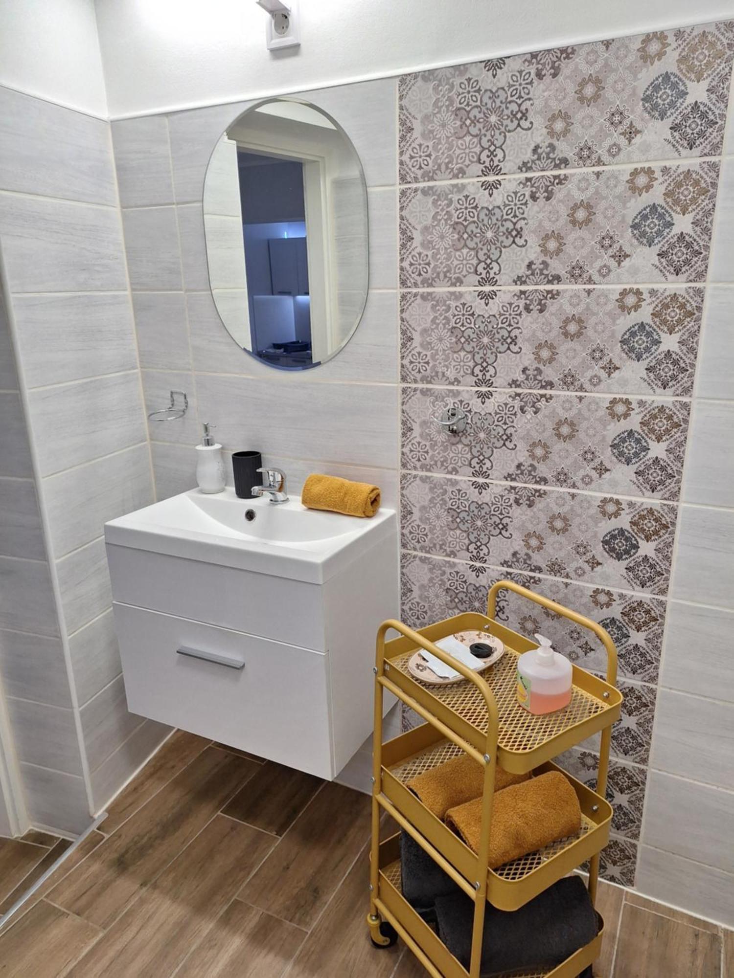 Varfal Apartman エゲル エクステリア 写真